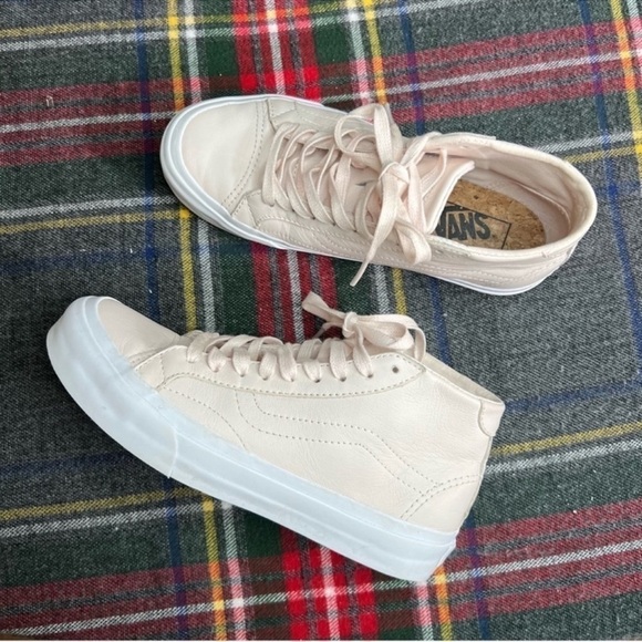 VANS Court Mid DX (Leather) Delicacy Pink Skate Shoes - Picture 8 of 8